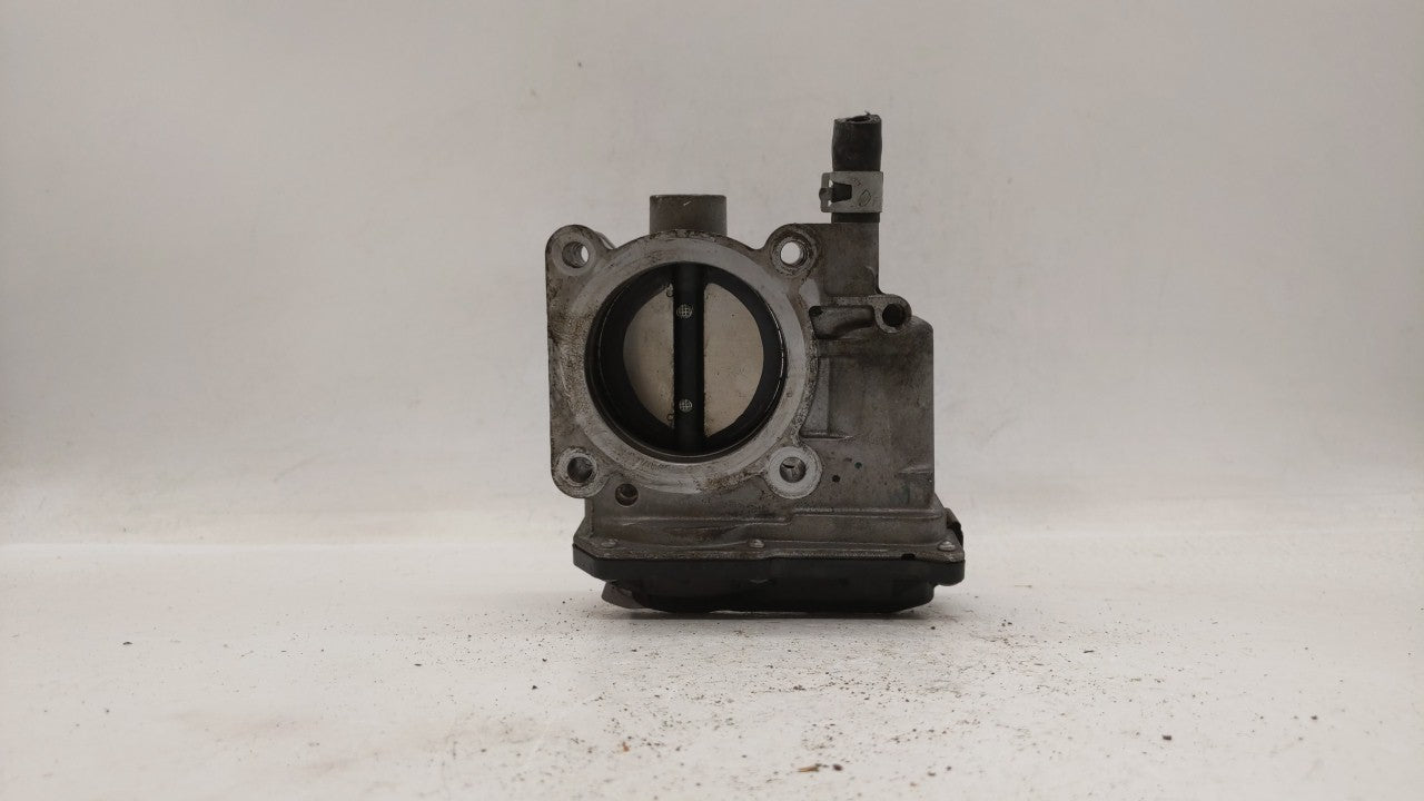 2013-2019 Nissan Sentra Throttle Body P/N:3RA60-01 C 3RA60-01 E, 3RA60-01 D Fits Fits 2013 2014 2015 2016 2017 2018 2019 OEM