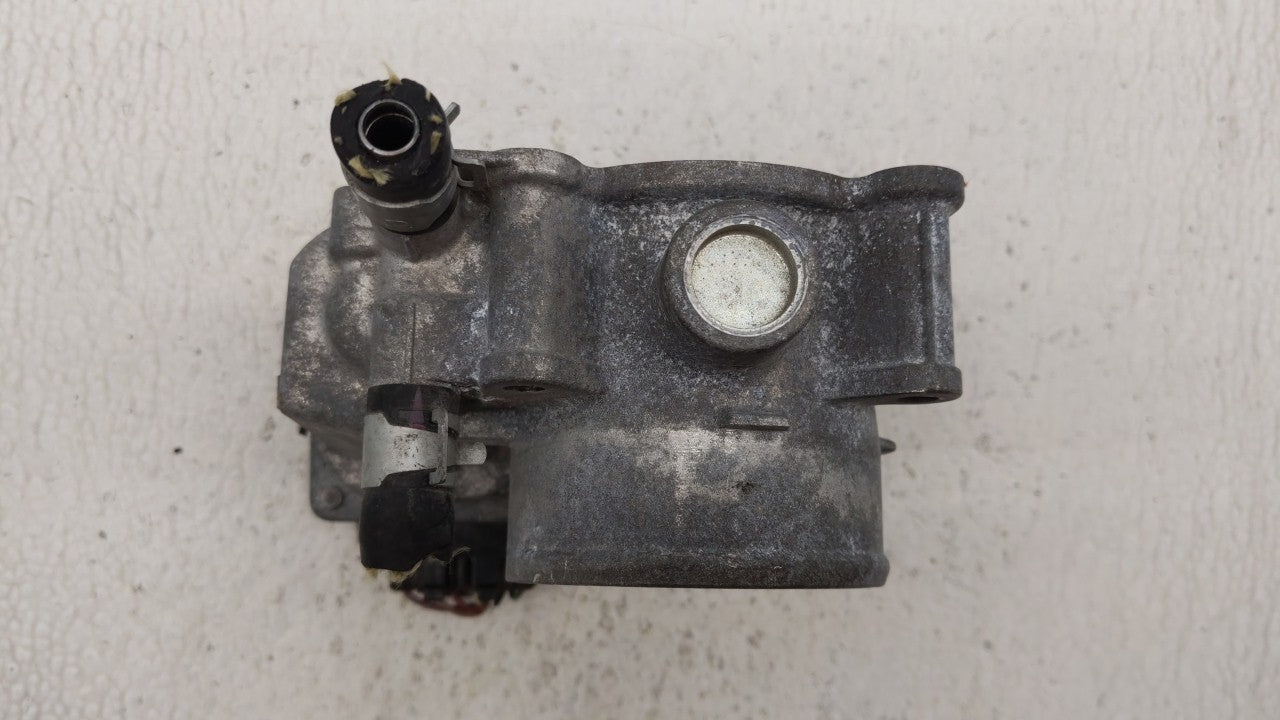 2013-2019 Nissan Sentra Throttle Body P/N:3RA60-01 C 3RA60-01 E, 3RA60-01 D Fits Fits 2013 2014 2015 2016 2017 2018 2019 OEM