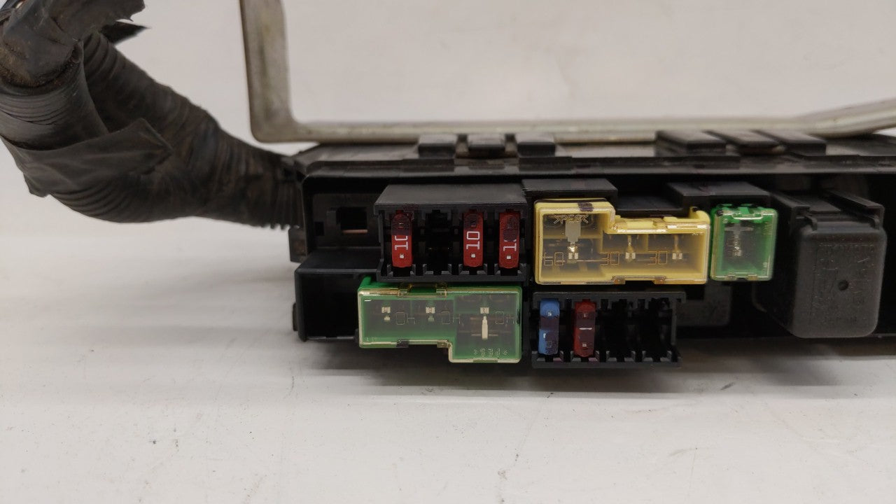 2013-2019 Nissan Sentra Fusebox Fuse Box Panel Relay Module P/N:284B7 3RA1B 24382 EW70B Fits OEM Used Auto Parts - Oemusedau