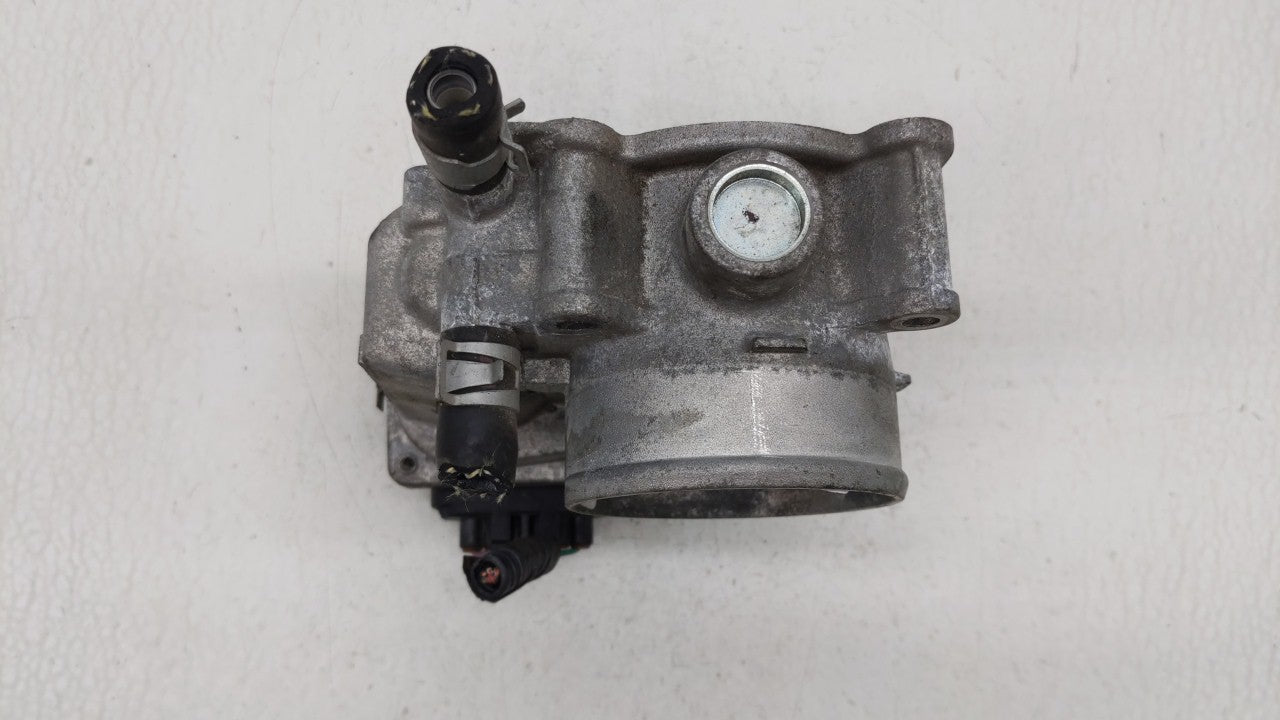 2013-2019 Nissan Sentra Throttle Body P/N:3RA60-01 C 3RA60-01 E, 3RA60-01 D Fits Fits 2013 2014 2015 2016 2017 2018 2019 OEM