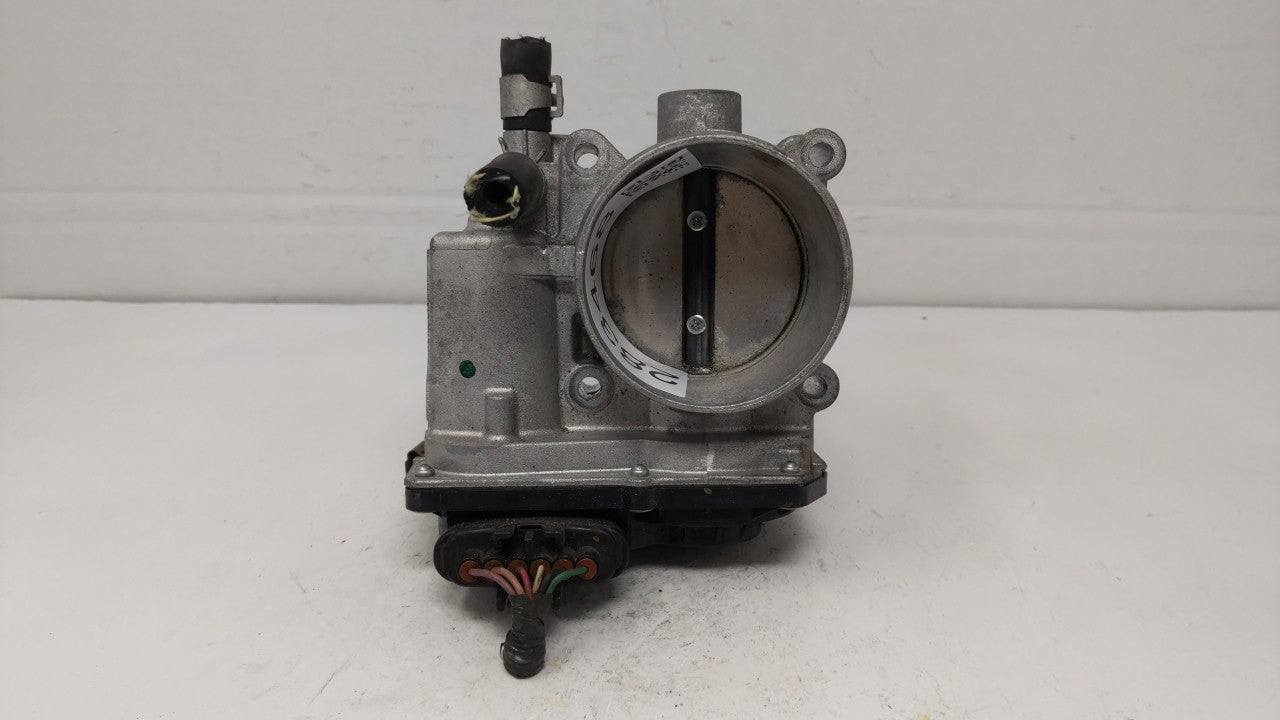 2013-2019 Nissan Sentra Throttle Body P/N:3RA60-01 C 3RA60-01 E, 3RA60-01 D Fits Fits 2013 2014 2015 2016 2017 2018 2019 OEM