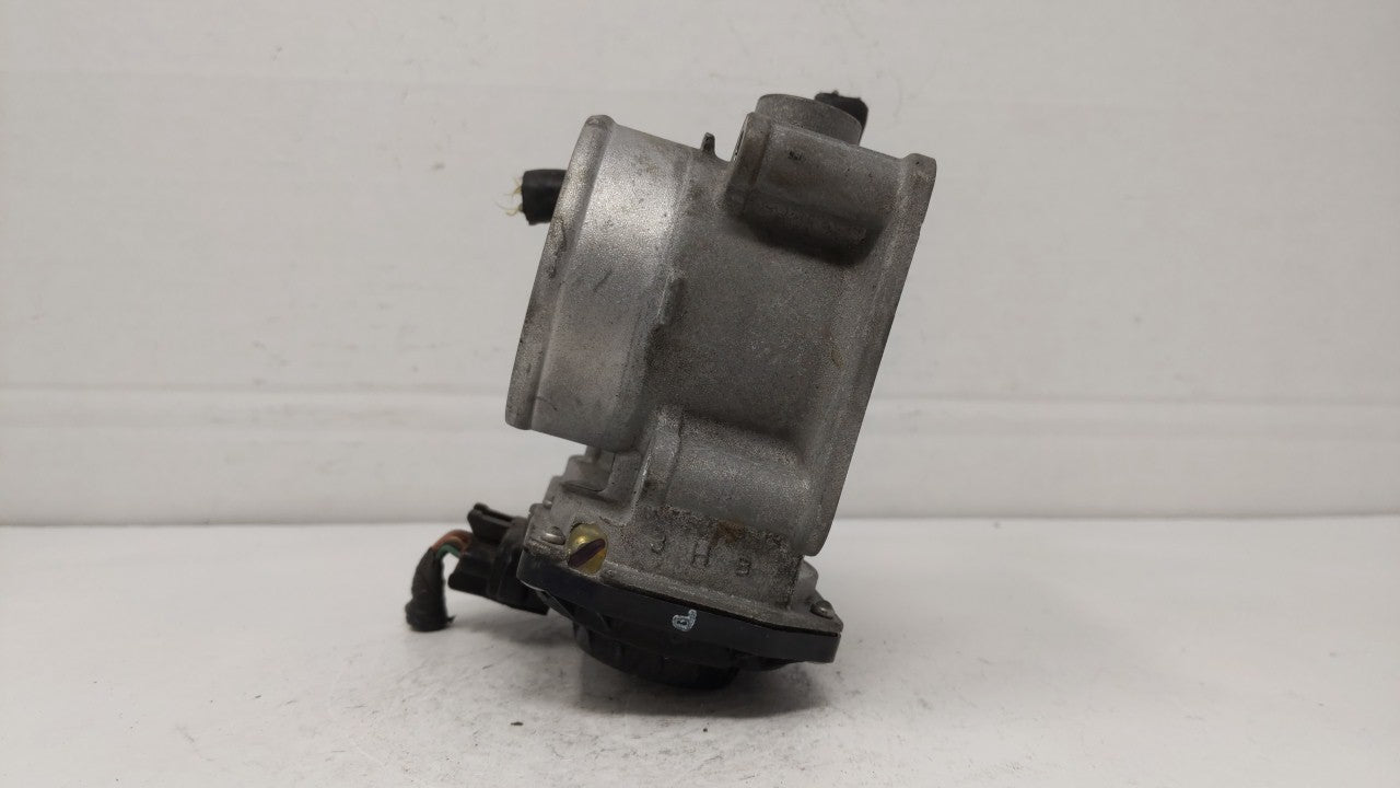 2013-2019 Nissan Sentra Throttle Body P/N:3RA60-01 C 3RA60-01 E, 3RA60-01 D Fits Fits 2013 2014 2015 2016 2017 2018 2019 OEM