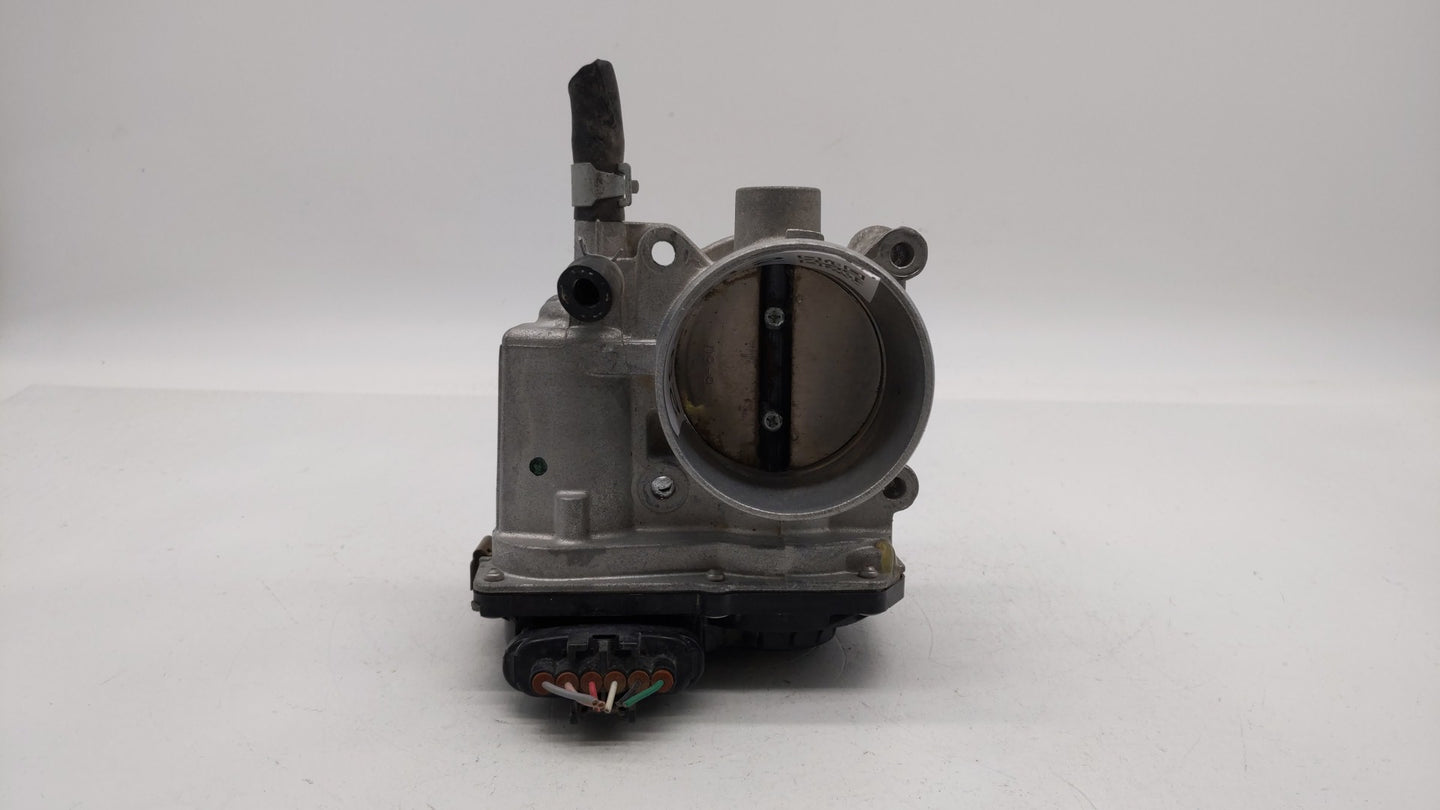 2013-2019 Nissan Sentra Throttle Body P/N:3RA60-01 C 3RA60-01 E, 3RA60-01 D Fits Fits 2013 2014 2015 2016 2017 2018 2019 OEM