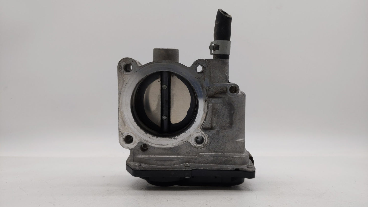2013-2019 Nissan Sentra Throttle Body P/N:3RA60-01 C 3RA60-01 E, 3RA60-01 D Fits Fits 2013 2014 2015 2016 2017 2018 2019 OEM