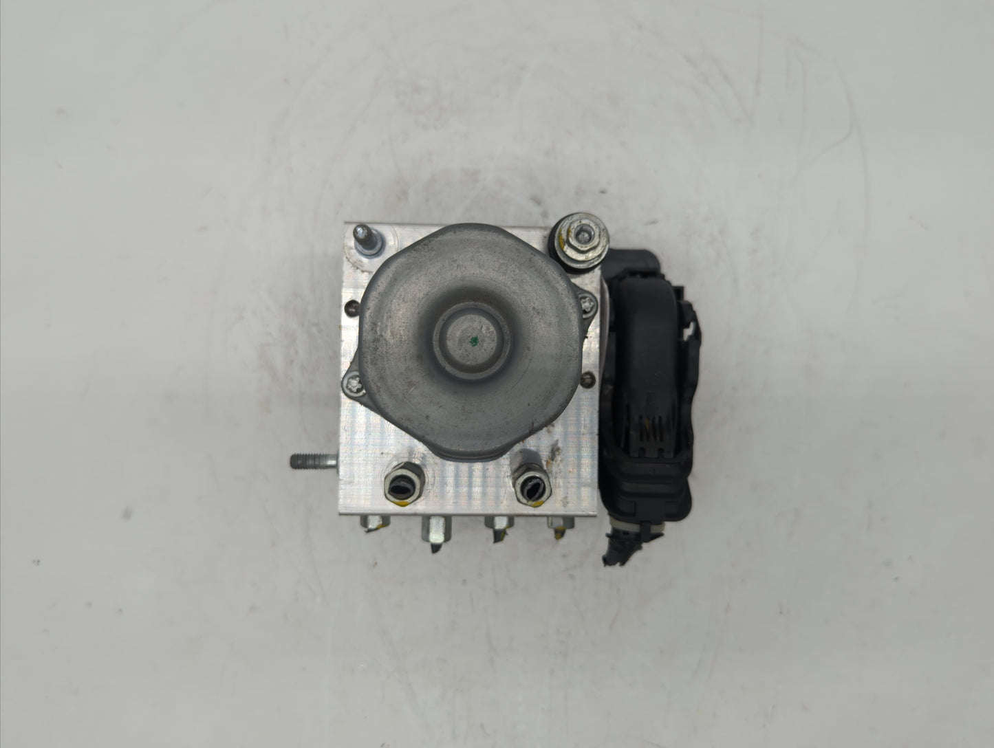 2016-2018 Nissan Sentra ABS Pump Control Module Replacement P/N:47660 5UD0C 47660 4FU0C Fits Fits 2016 2017 2018 OEM Used Au