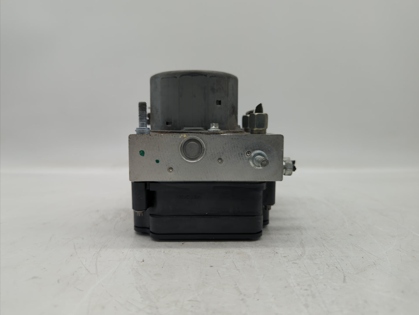 2016-2018 Nissan Sentra ABS Pump Control Module Replacement P/N:47660 5UD0C 47660 4FU0C Fits Fits 2016 2017 2018 OEM Used Au