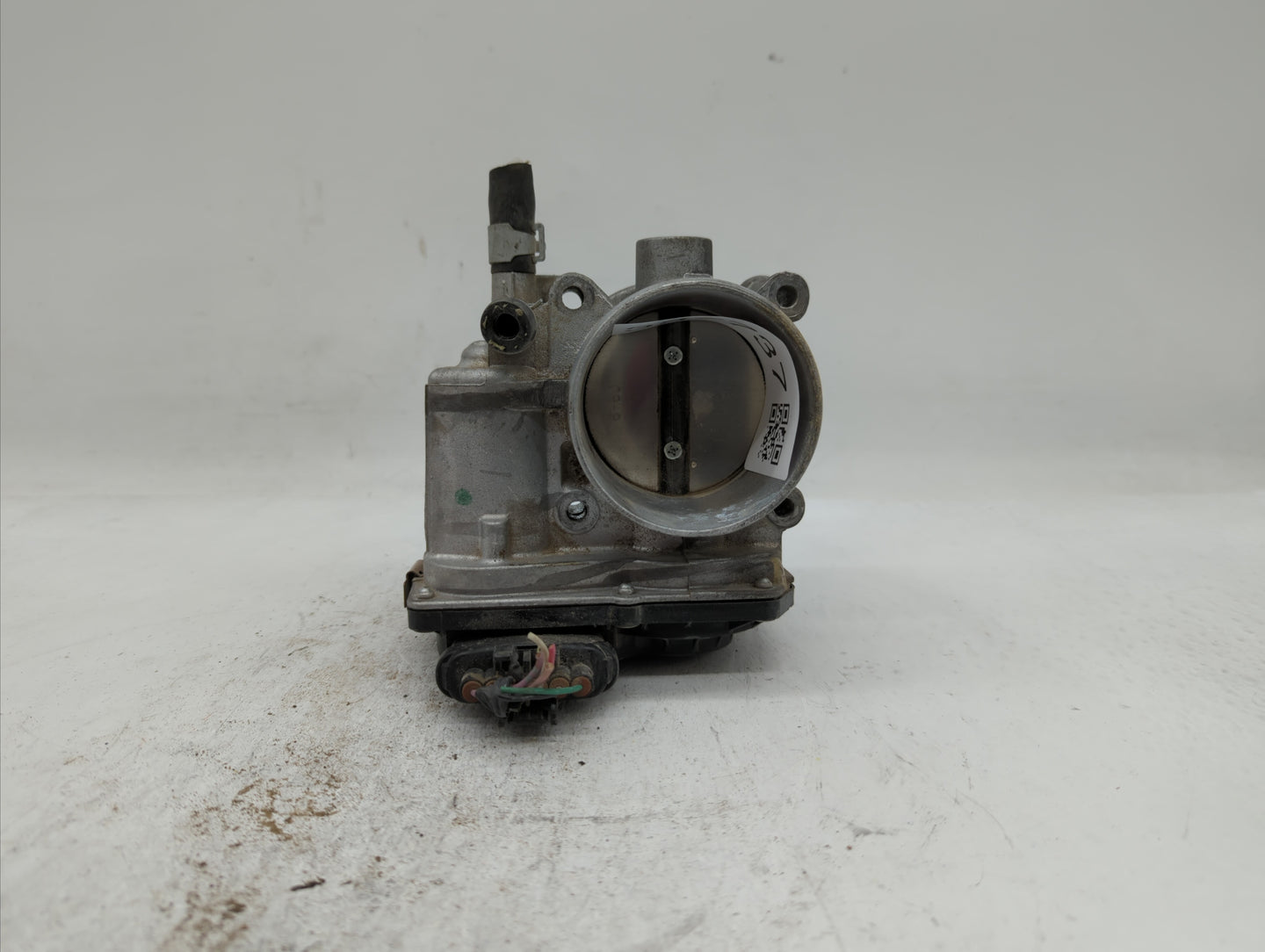 2013-2019 Nissan Sentra Throttle Body P/N:3RA60-01 C 3RA60-01 E, 3RA60-01 D Fits Fits 2013 2014 2015 2016 2017 2018 2019 OEM