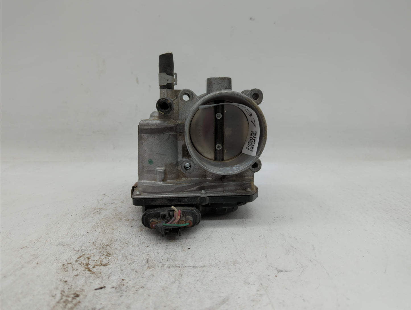 2013-2019 Nissan Sentra Throttle Body P/N:3RA60-01 C 3RA60-01 E, 3RA60-01 D Fits Fits 2013 2014 2015 2016 2017 2018 2019 OEM