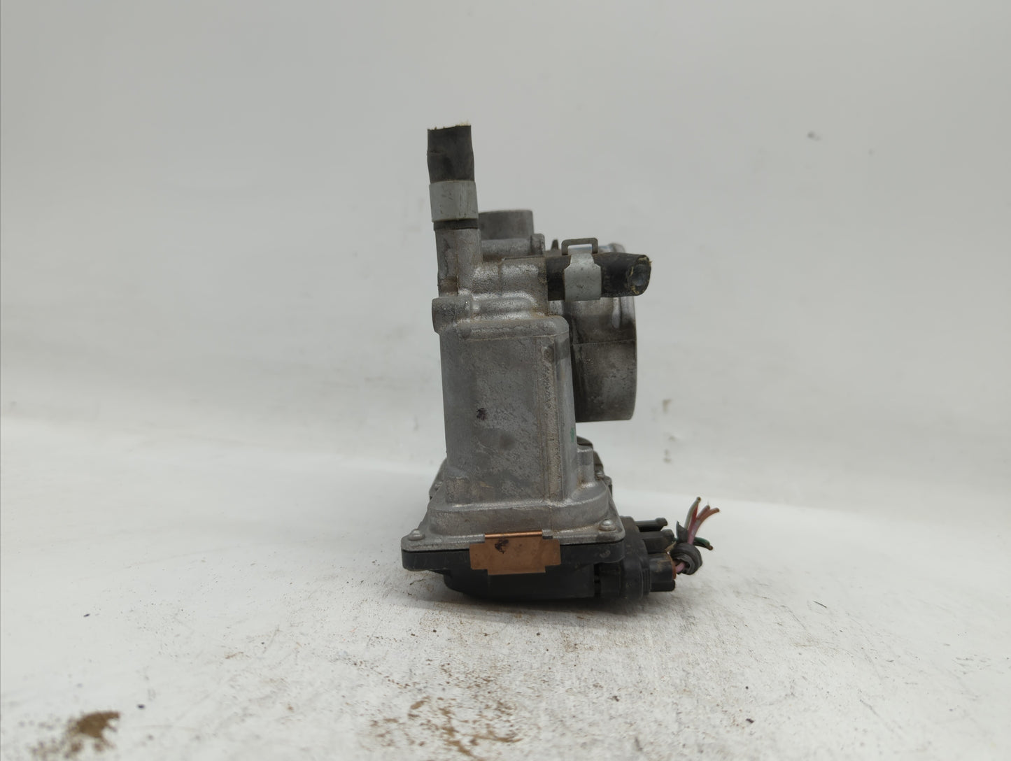 2013-2019 Nissan Sentra Throttle Body P/N:3RA60-01 C 3RA60-01 E, 3RA60-01 D Fits Fits 2013 2014 2015 2016 2017 2018 2019 OEM