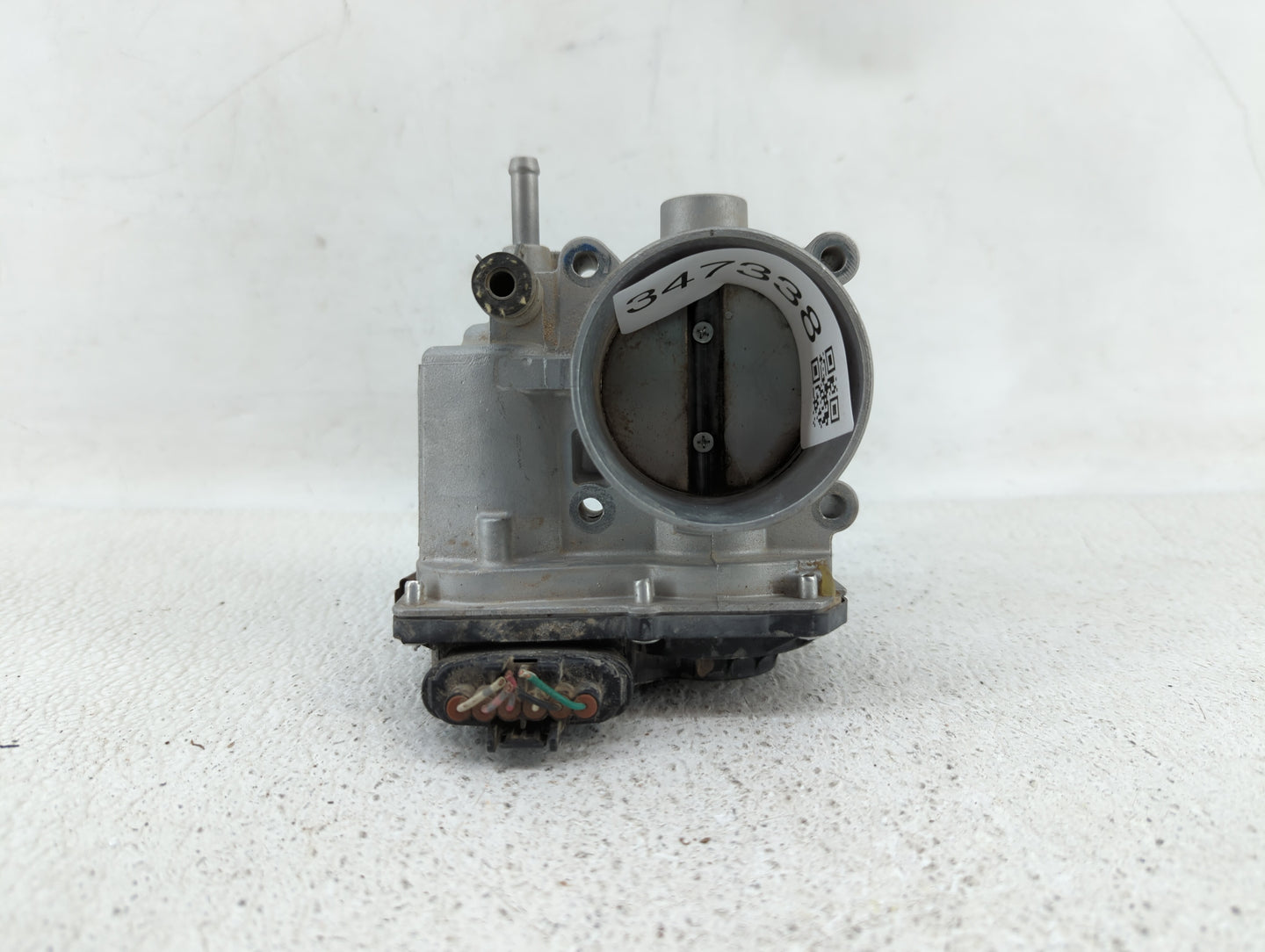 2013-2019 Nissan Sentra Throttle Body P/N:3RA60-01 C 3RA60-01 E, 3RA60-01 D Fits Fits 2013 2014 2015 2016 2017 2018 2019 OEM