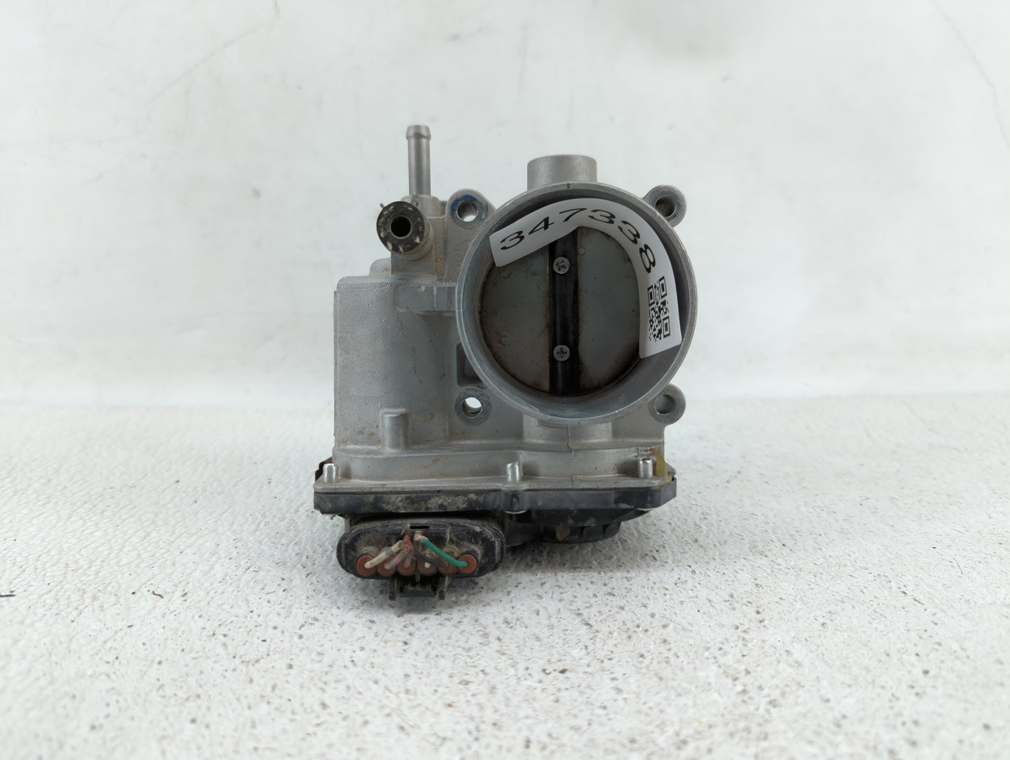 2013-2019 Nissan Sentra Throttle Body P/N:3RA60-01 C 3RA60-01 E, 3RA60-01 D Fits Fits 2013 2014 2015 2016 2017 2018 2019 OEM