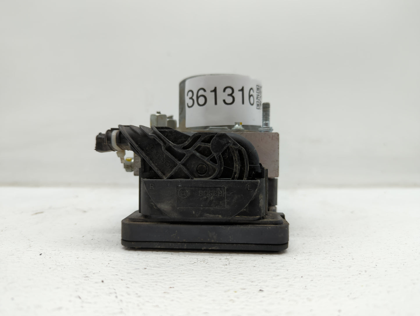 2016-2018 Nissan Sentra ABS Pump Control Module Replacement P/N:47660 5UD0C 47660 4FU0C Fits Fits 2016 2017 2018 OEM Used Au