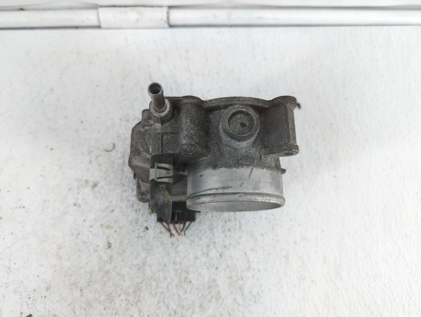 2013-2019 Nissan Sentra Throttle Body P/N:3RA60-01 C 3RA60-01 E, 3RA60-01 D Fits Fits 2013 2014 2015 2016 2017 2018 2019 OEM