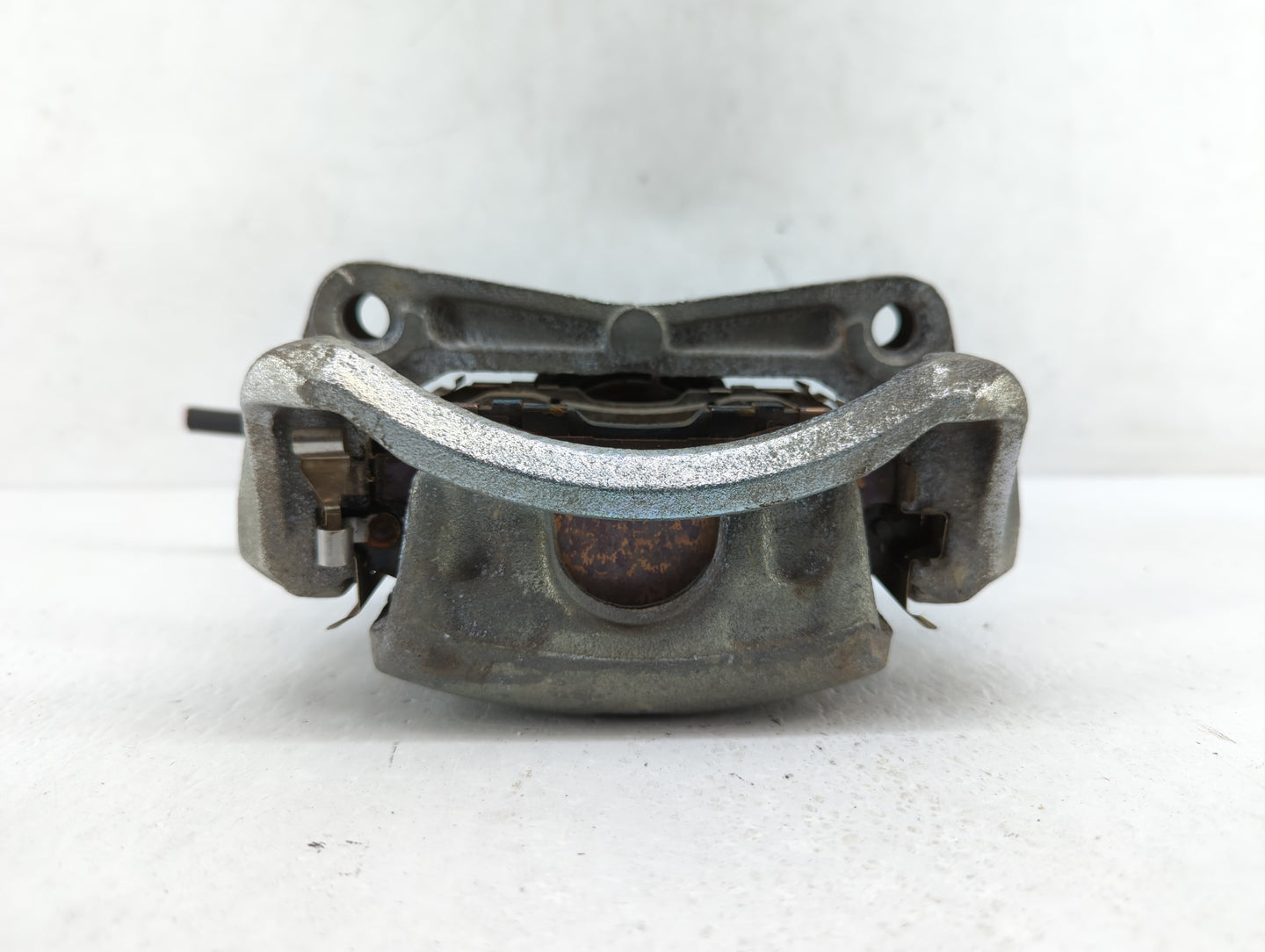 2013-2019 Nissan Sentra Front Passenger Right Brake Caliper - Oemusedautoparts1.com