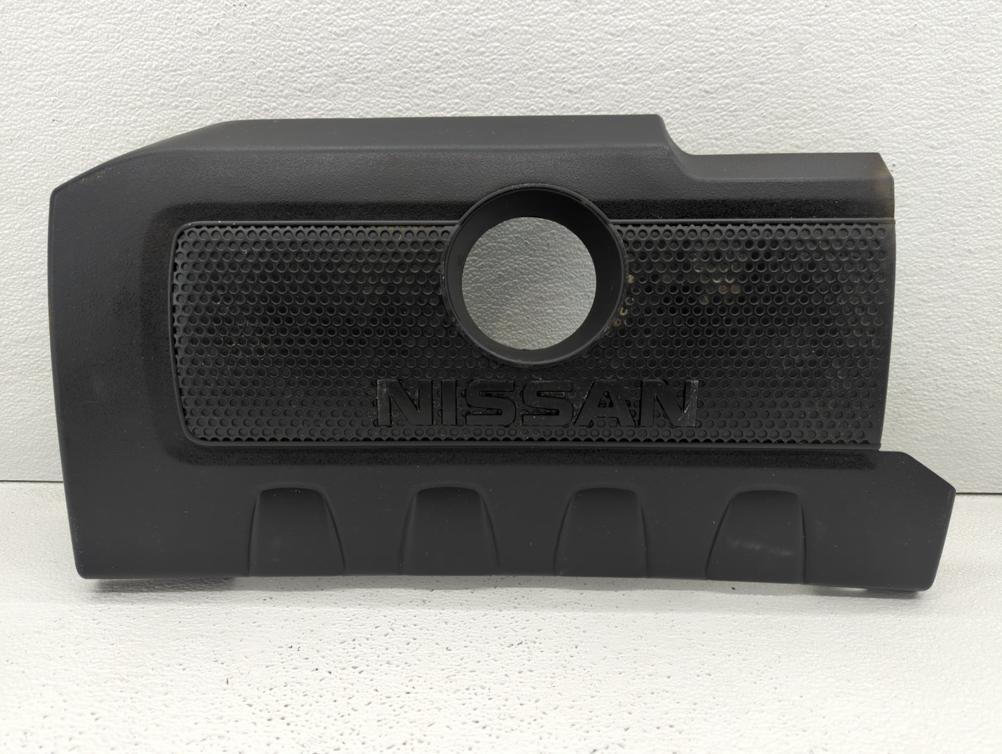 2018 Nissan Sentra Engine Cover - Oemusedautoparts1.com