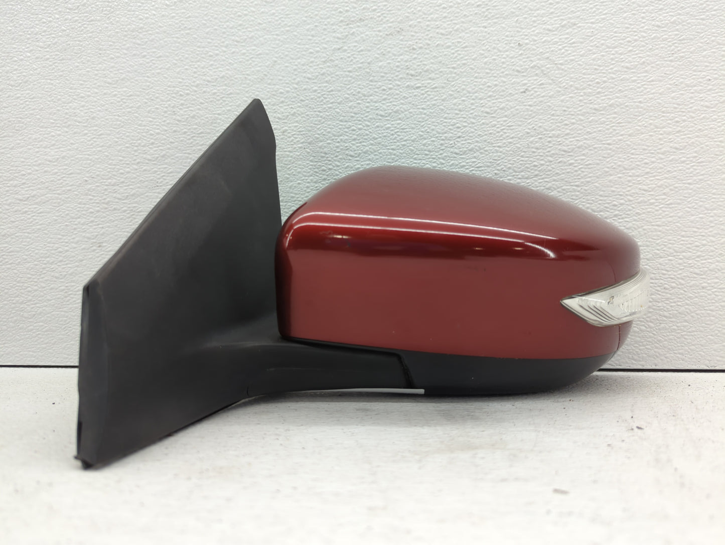 2016-2019 Nissan Sentra Driver Side View Mirror - Left Door Mirror OEM Used - Oemusedautoparts1.com