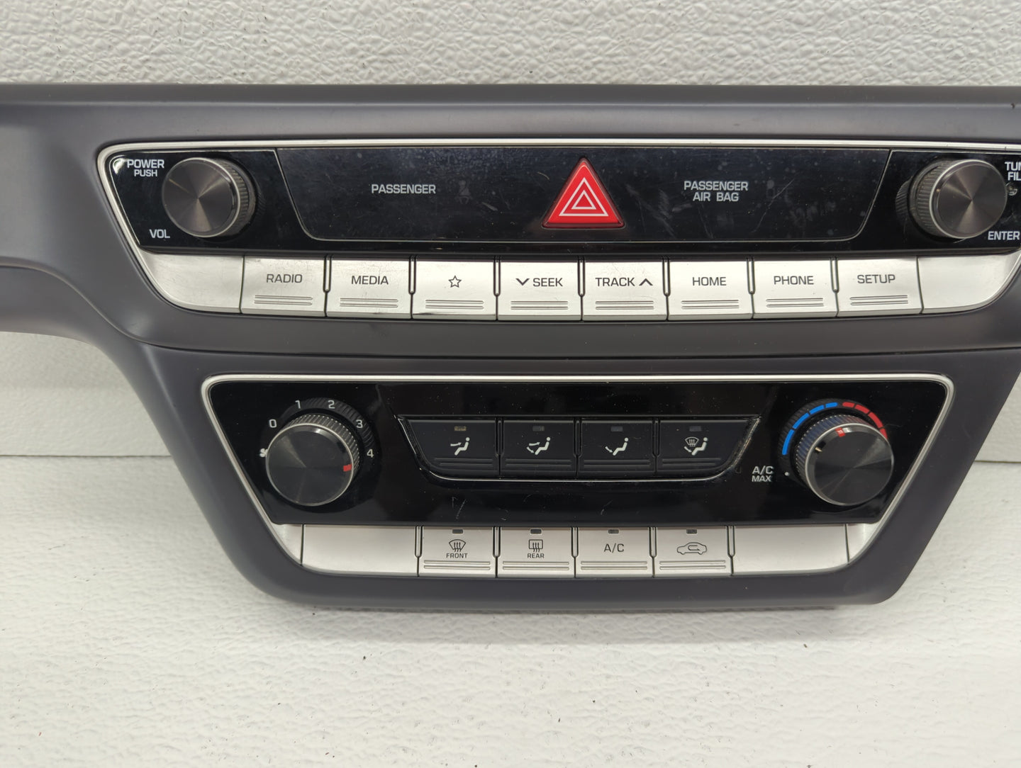 2017-2019 Nissan Sentra Climate Control Module Temperature AC/Heater Replacement P/N:94510-C2AB0 275004AF2B Fits OEM Used Au