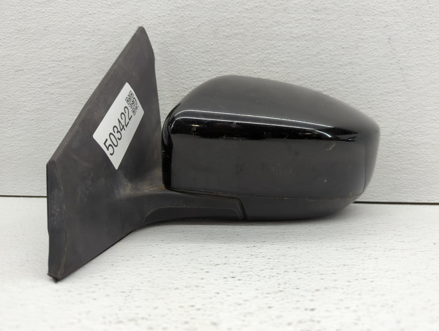 2016-2019 Nissan Sentra Driver Side View Mirror - Left Door Mirror OEM Used - Oemusedautoparts1.com