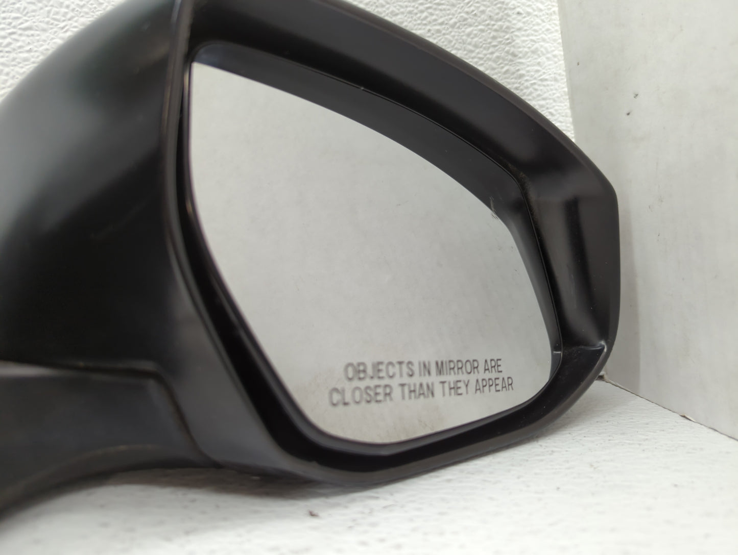 2016-2019 Nissan Sentra Passenger Side View Mirror - Right Door Mirror OEM Used - Oemusedautoparts1.com