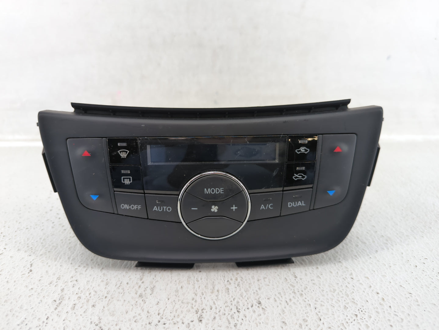2015-2019 Nissan Sentra Climate Control Module Temperature AC/Heater Replacement P/N:27500 4AT4A Fits OEM Used Auto Parts - 