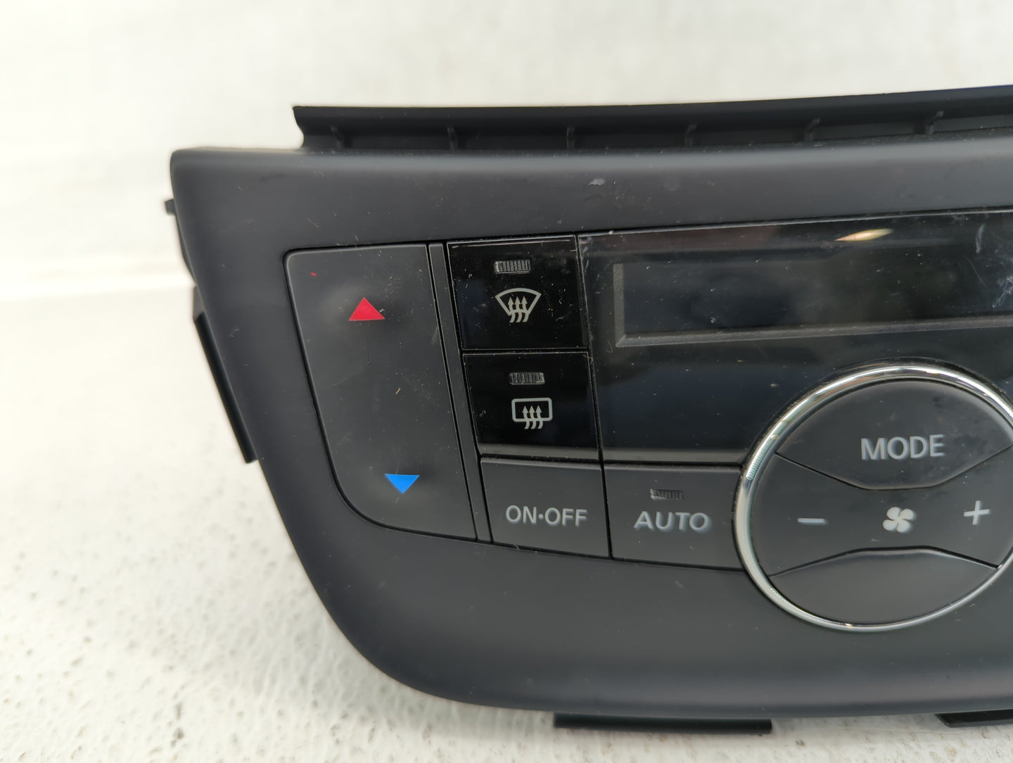 2015-2019 Nissan Sentra Climate Control Module Temperature AC/Heater Replacement P/N:27500 4AT4A Fits OEM Used Auto Parts - 