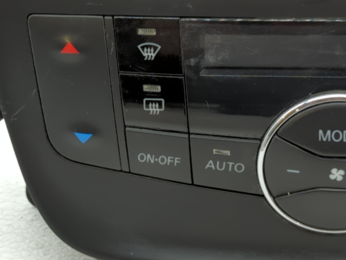 2015-2019 Nissan Sentra Climate Control Module Temperature AC/Heater Replacement P/N:27500C4AT4A Fits OEM Used Auto Parts - 
