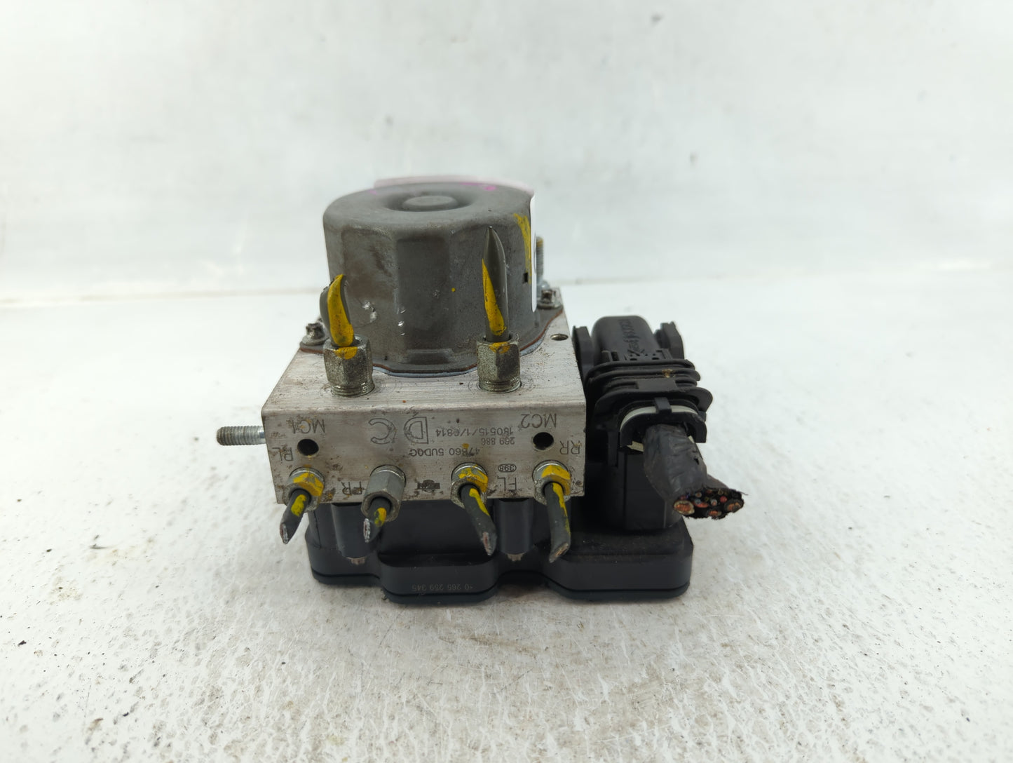 2016-2019 Nissan Sentra ABS Pump Control Module Replacement P/N:47660V5UD0C Fits Fits 2016 2017 2018 2019 OEM Used Auto Part