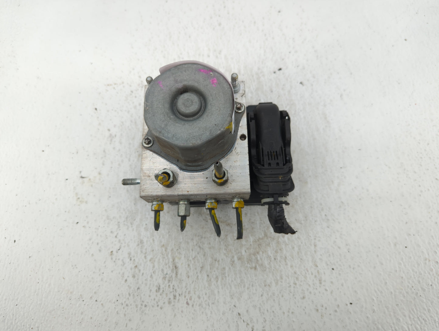 2016-2019 Nissan Sentra ABS Pump Control Module Replacement P/N:47660V5UD0C Fits Fits 2016 2017 2018 2019 OEM Used Auto Part