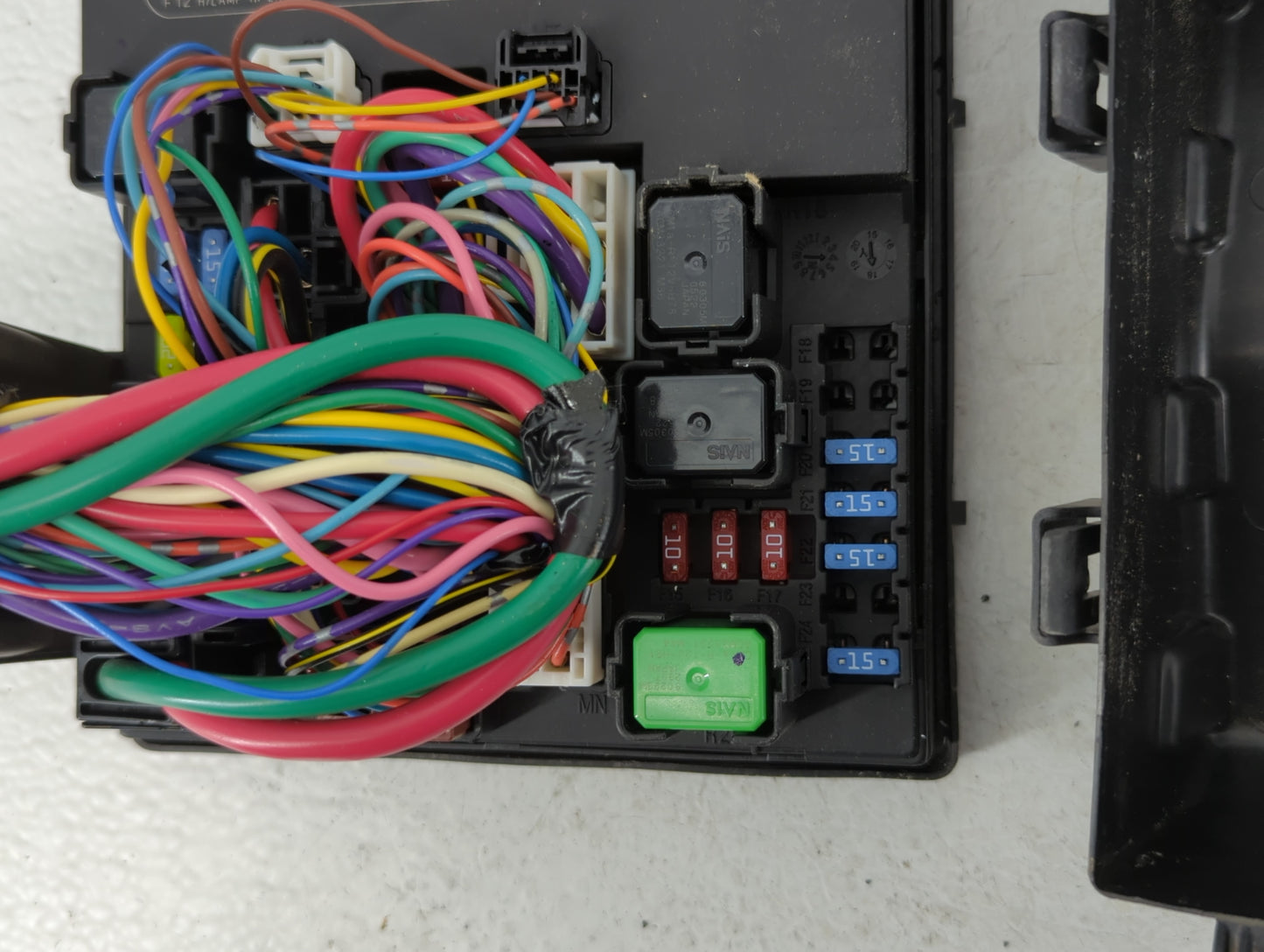 2013-2019 Nissan Sentra Fusebox Fuse Box Panel Relay Module Fits Fits 2013 2014 2015 2016 2017 2018 2019 OEM Used Auto Parts