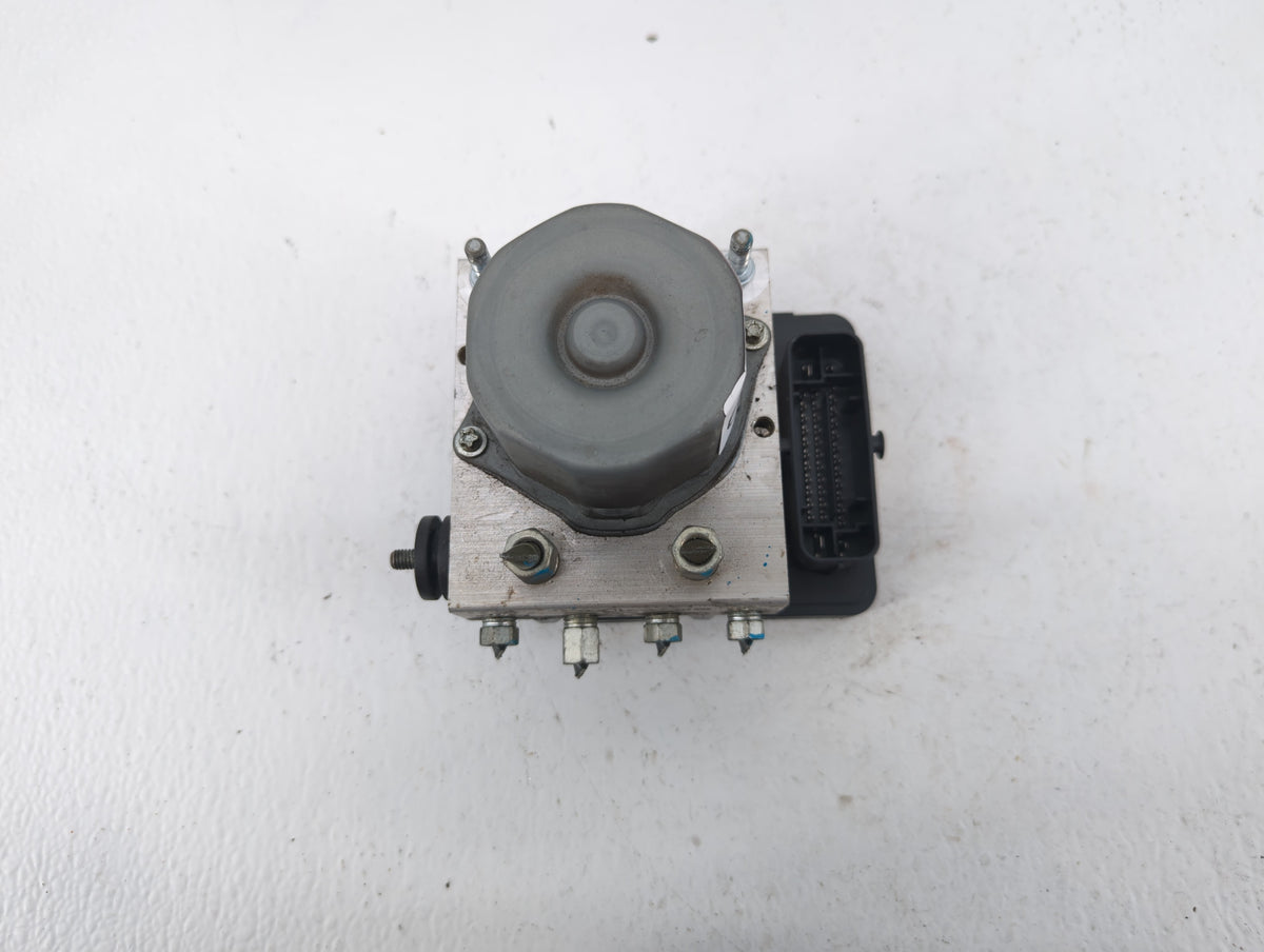 2016-2018 Nissan Sentra Anti-Lock Brake ABS Pump Module Actuator OEM P/N:47660 5UD0C Fits Fits 2016 2017 2018 OEM Used Auto 