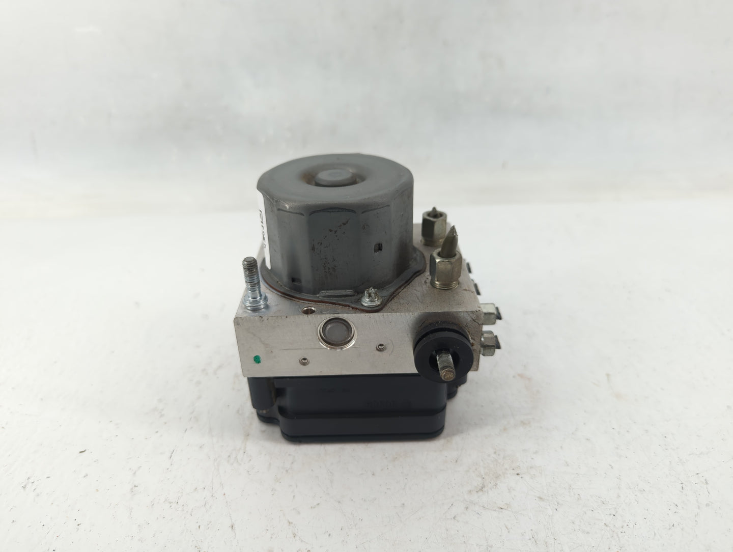 2016-2018 Nissan Sentra ABS Pump Control Module Replacement P/N:47660 5UD0C Fits Fits 2016 2017 2018 OEM Used Auto Parts - O
