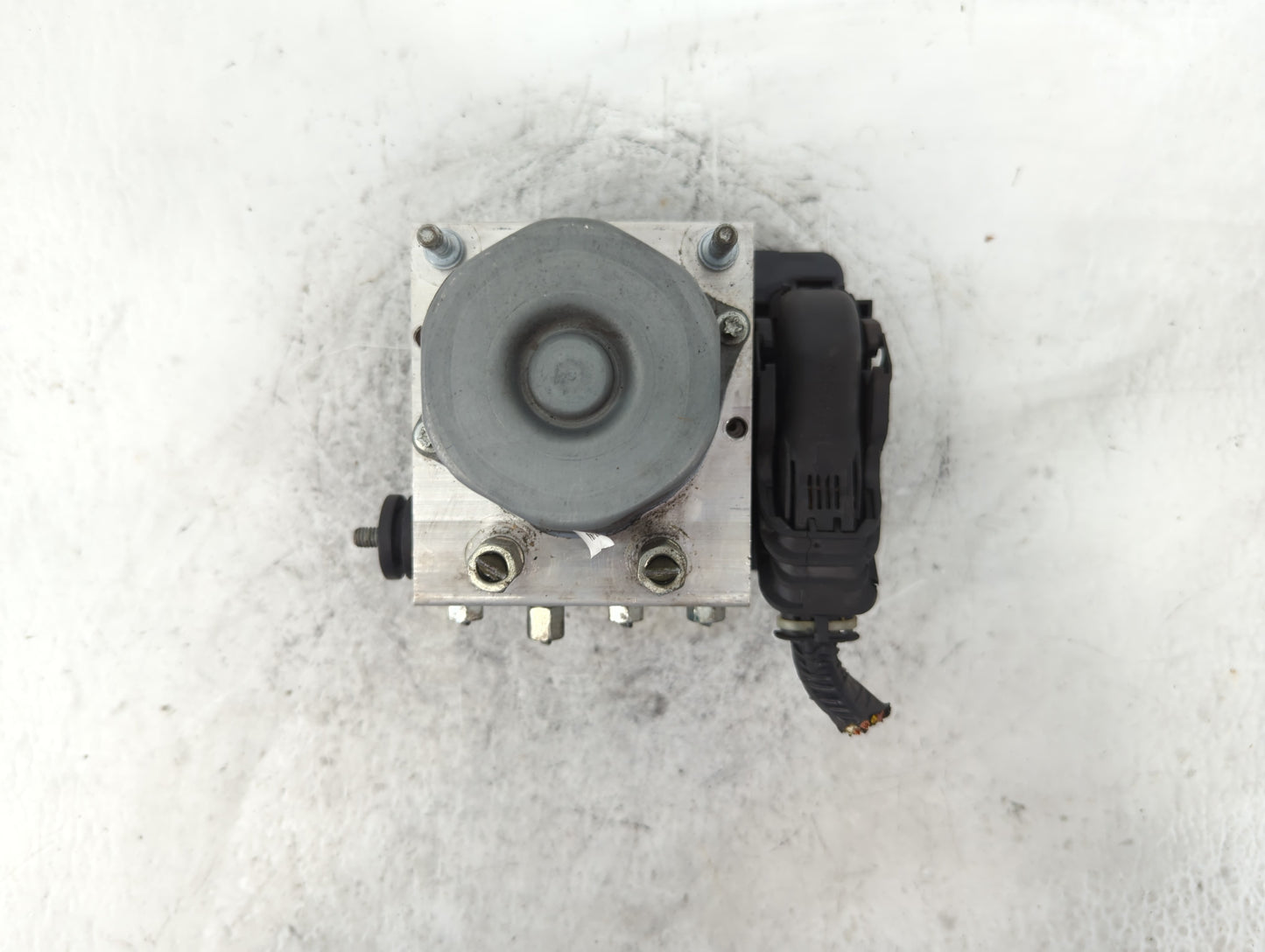 2016-2018 Nissan Sentra ABS Pump Control Module Replacement P/N:47660 5UD0C Fits Fits 2016 2017 2018 OEM Used Auto Parts - O