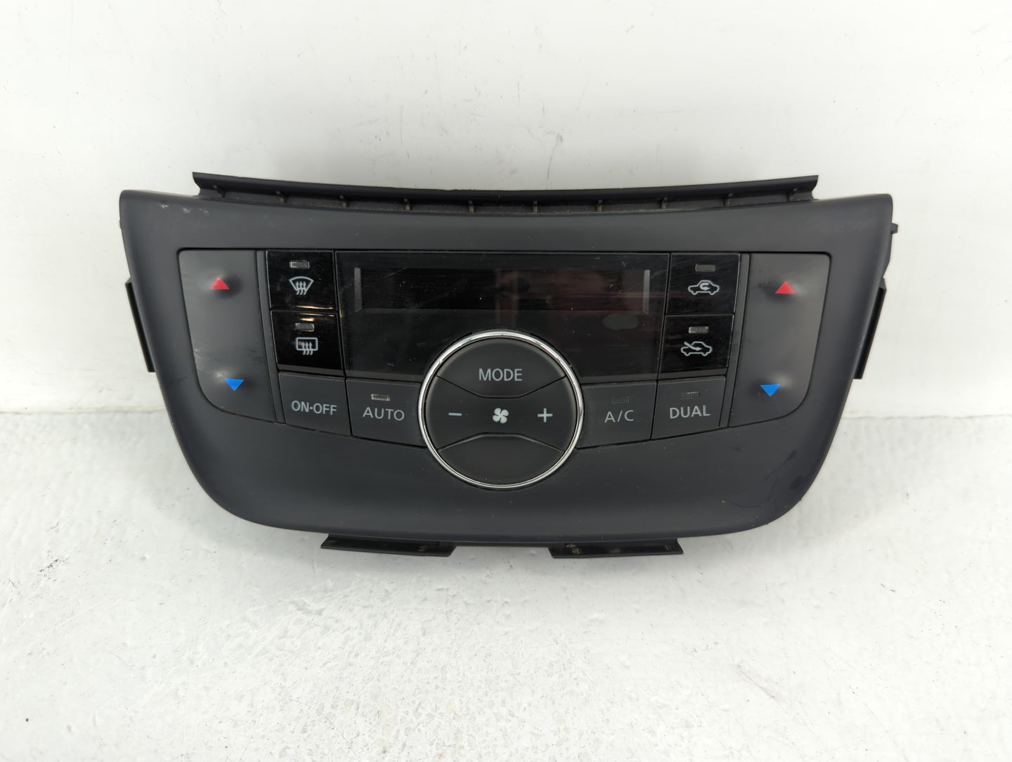 2015-2019 Nissan Sentra Climate Control Module Temperature AC/Heater Replacement P/N:VPAASH-18C612-ABA 27500 4AT4A Fits OEM 