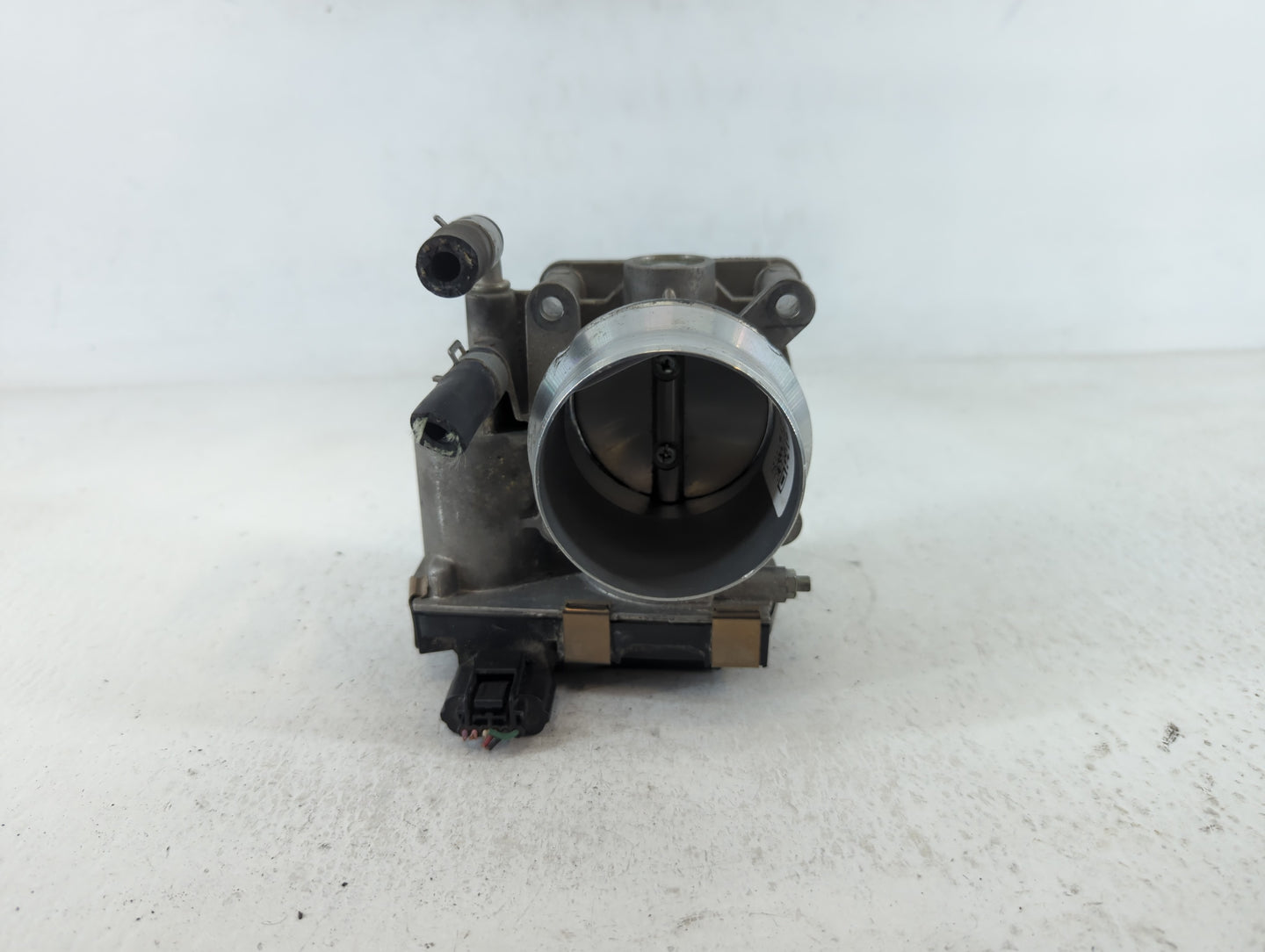 2017-2019 Nissan Sentra Throttle Body P/N:RME60-51 Fits Fits 2015 2016 2017 2018 2019 OEM Used Auto Parts - Oemusedautoparts