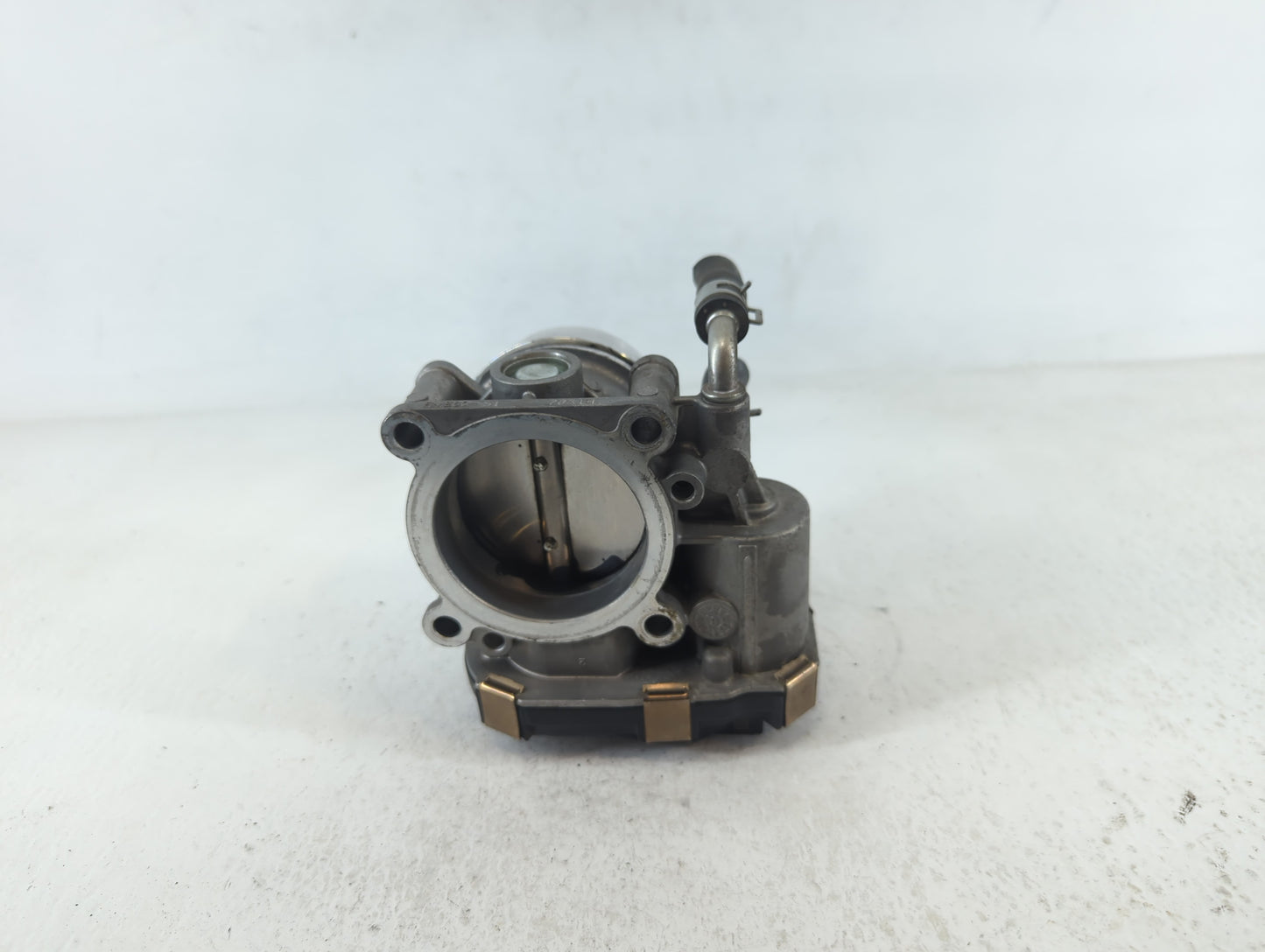 2017-2019 Nissan Sentra Throttle Body P/N:RME60-51 Fits Fits 2015 2016 2017 2018 2019 OEM Used Auto Parts - Oemusedautoparts