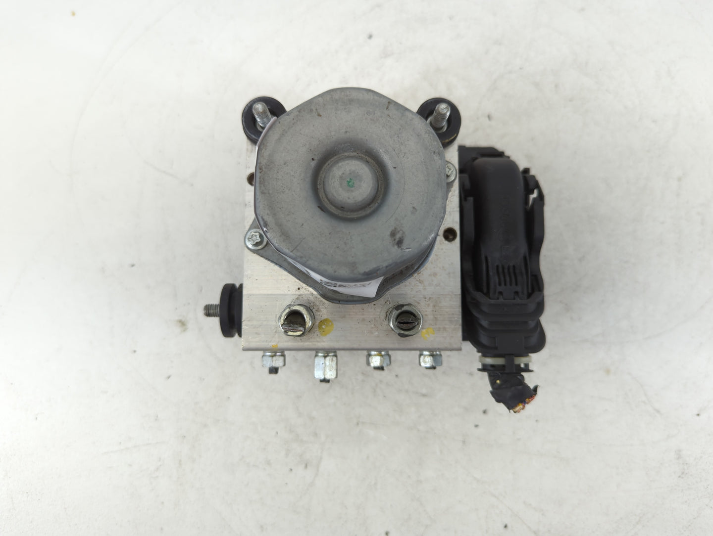 2016-2018 Nissan Sentra ABS Pump Control Module Replacement P/N:47660 5UD0C Fits Fits 2016 2017 2018 OEM Used Auto Parts - O