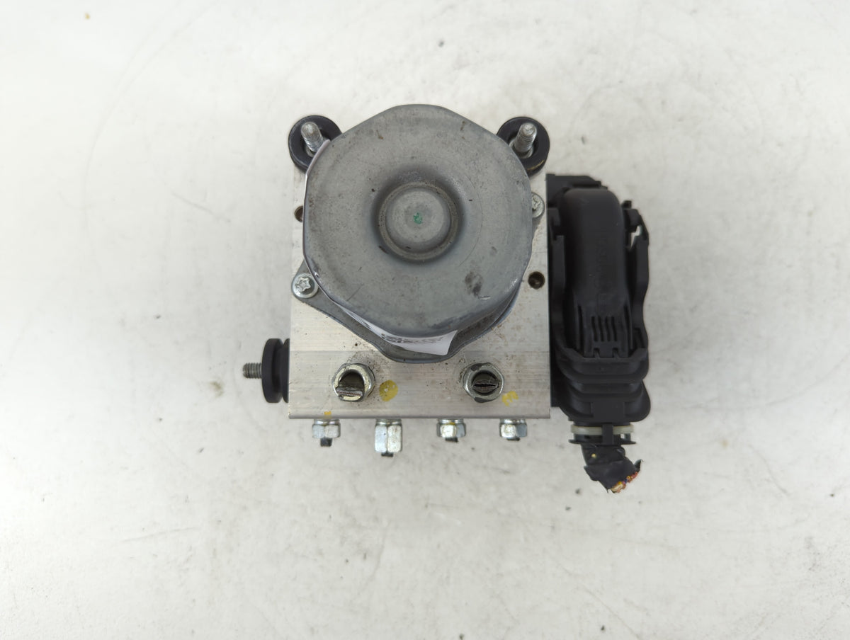 2016-2018 Nissan Sentra Anti-Lock Brake ABS Pump Module Actuator OEM P/N:47660 5UD0C Fits Fits 2016 2017 2018 OEM Used Auto 