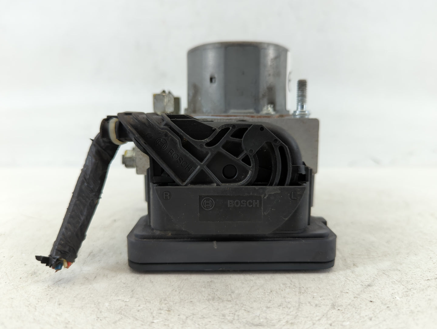 2016-2018 Nissan Sentra ABS Pump Control Module Replacement P/N:47660 5UD0C Fits Fits 2016 2017 2018 OEM Used Auto Parts - O