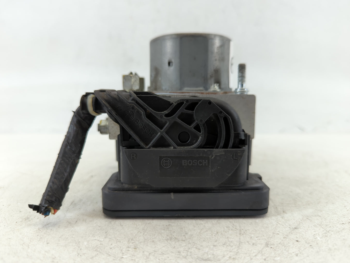 2016-2018 Nissan Sentra ABS Pump Control Module Replacement P/N:47660 5UD0C Fits Fits 2016 2017 2018 OEM Used Auto Parts - O