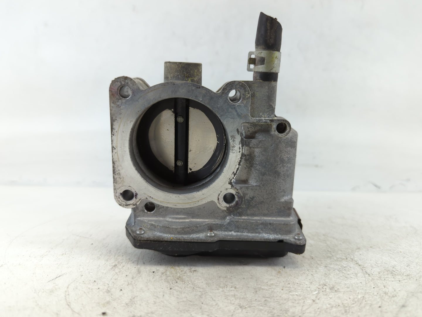 2013-2019 Nissan Sentra Throttle Body P/N:3RA60-01 D Fits Fits 2013 2014 2015 2016 2017 2018 2019 OEM Used Auto Parts - Oemu