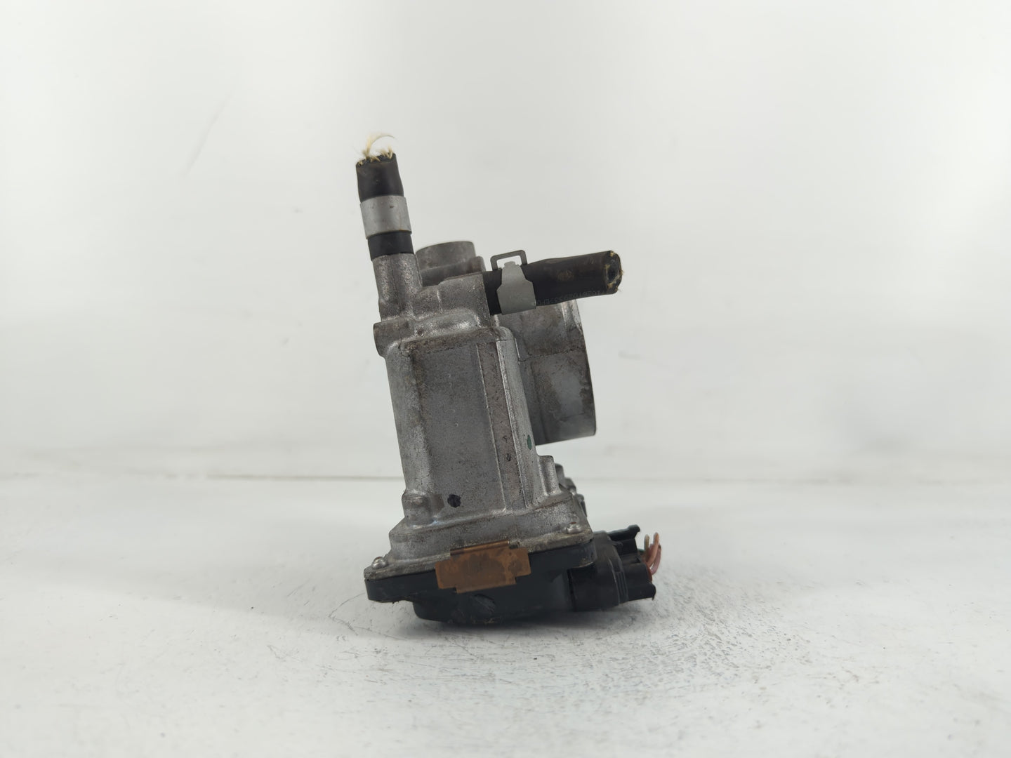 2013-2019 Nissan Sentra Throttle Body P/N:8A03 00644 3RA60-01 C Fits Fits 2013 2014 2015 2016 2017 2018 2019 OEM Used Auto P