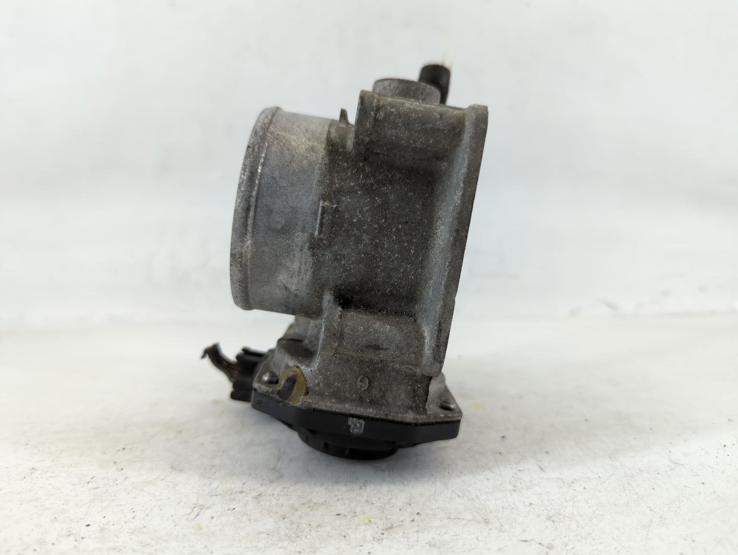2013-2019 Nissan Sentra Throttle Body P/N:00528 7H31, 3RA60-01 C Fits Fits 2013 2014 2015 2016 2017 2018 2019 OEM Used Auto 