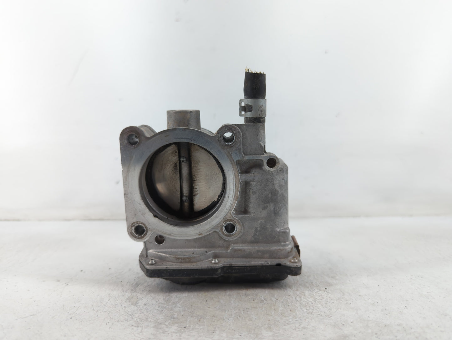2013-2019 Nissan Sentra Throttle Body P/N:00130 7K29, 3RA60-0 Fits Fits 2013 2014 2015 2016 2017 2018 2019 OEM Used Auto Par