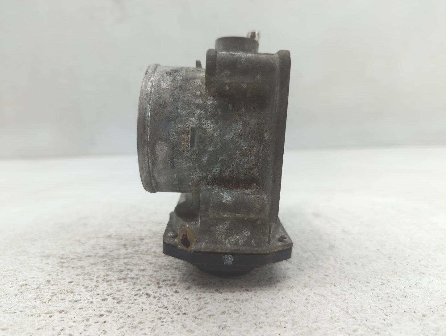 2013-2019 Nissan Sentra Throttle Body P/N:3RA60-01 C Fits Fits 2013 2014 2015 2016 2017 2018 2019 OEM Used Auto Parts - Oemu
