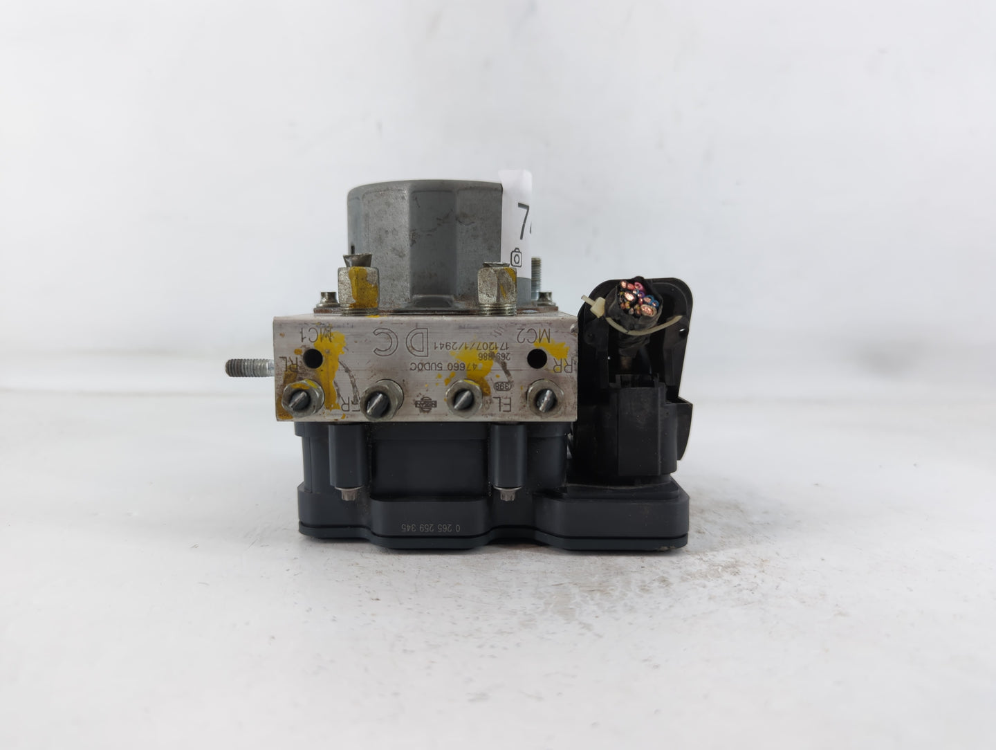 2016-2018 Nissan Sentra ABS Pump Control Module Replacement P/N:269 886 47660 5UD0C Fits Fits 2016 2017 2018 OEM Used Auto P