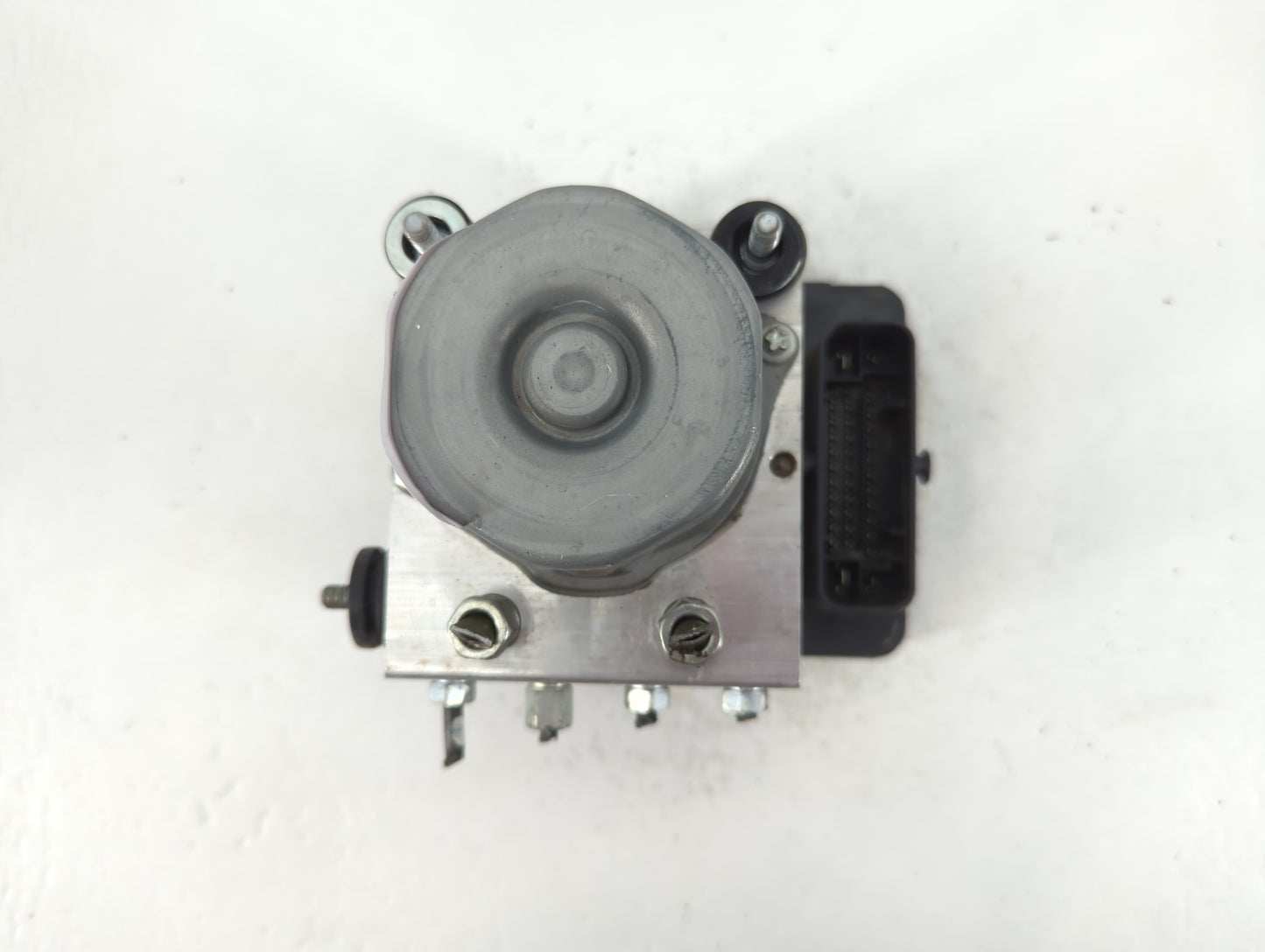 2016-2018 Nissan Sentra ABS Pump Control Module Replacement P/N:47660 5UD0C Fits Fits 2016 2017 2018 OEM Used Auto Parts - O