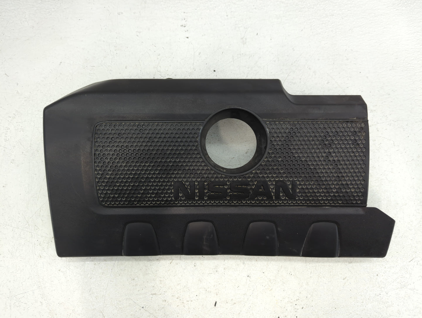 2018 Nissan Sentra Engine Cover - Oemusedautoparts1.com