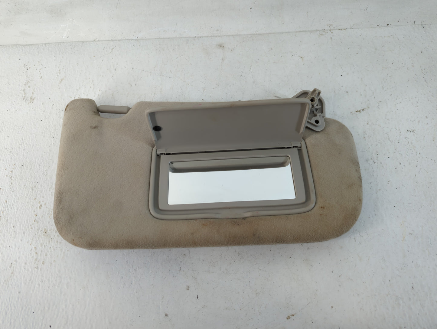 2013-2019 Nissan Sentra Sun Visor Shade Replacement Passenger Right Mirror Fits Fits 2012 2013 2014 2015 2016 2017 2018 2019