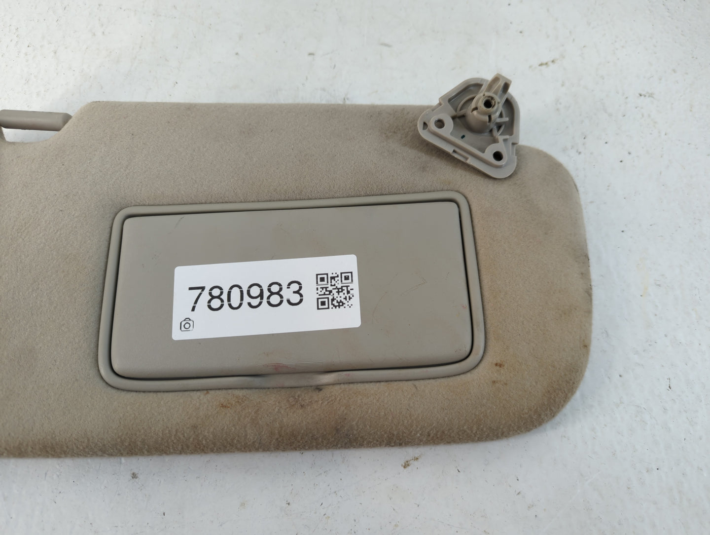 2013-2019 Nissan Sentra Sun Visor Shade Replacement Passenger Right Mirror Fits Fits 2012 2013 2014 2015 2016 2017 2018 2019