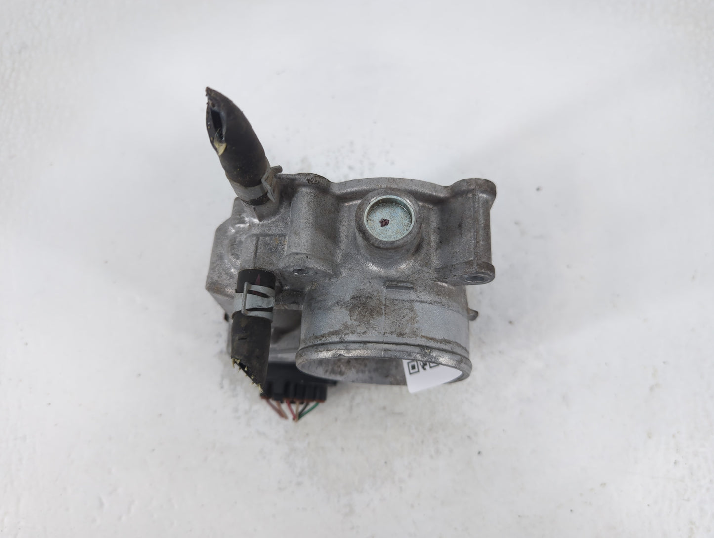 2013-2019 Nissan Sentra Throttle Body P/N:3RA60-01 C Fits Fits 2013 2014 2015 2016 2017 2018 2019 OEM Used Auto Parts - Oemu